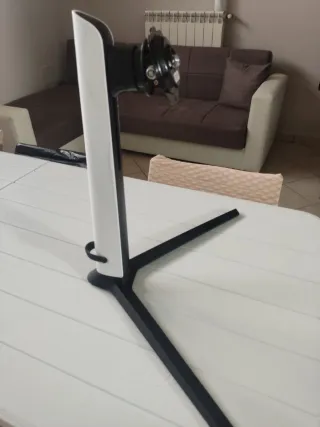 Monitor Samsung Neo G8 32" 4K 240Hz Curvo