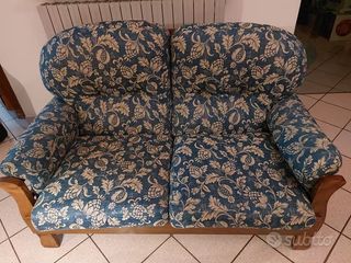 Divano 2 posti, struttura in legno