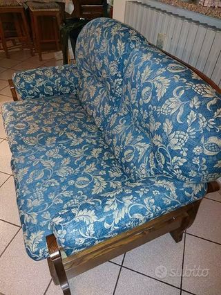 Divano 2 posti, struttura in legno