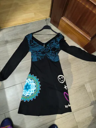 Vestido Desigual Negro y Turquesa