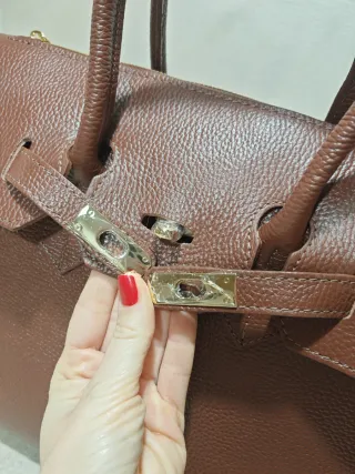 Borsa in pelle con tracolla