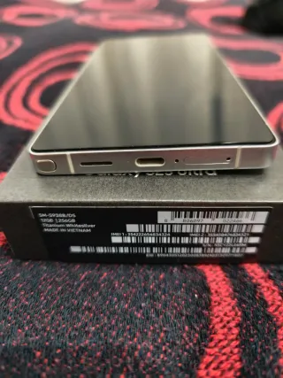 Samsung Galaxy S25 Ultra