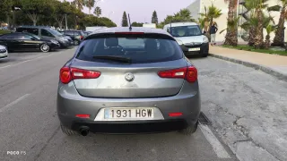 Alfa Romeo Giulietta 2011