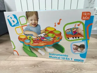 Piano y Batería Musical Infantil con caja original