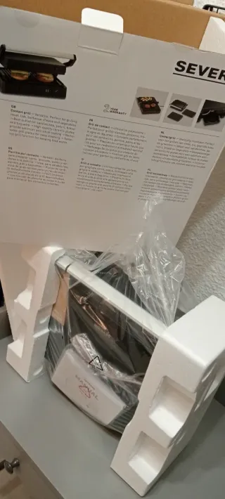 Grill de contacto Severin