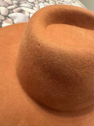 Sombrero fieltro ala ancha