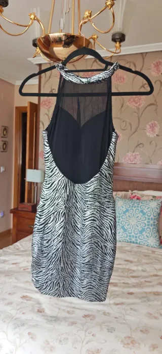 Vestido fiesta negro y plata transparencias S