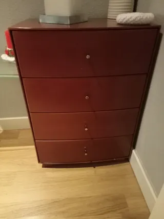 Mueble recibidor con espejo y 4 cajones