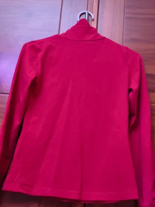 Polo de algodón rojo
