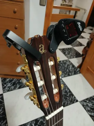 Guitarra Clásica Admira A6 ECF