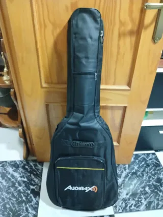 Guitarra Clásica Admira A6 ECF