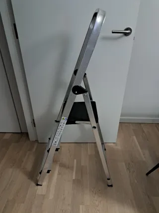 Escalera plegable aluminio NUEVA