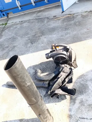 Soplador y Recogedor McCulloch GBV 322