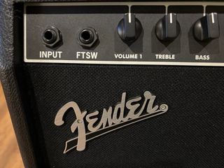 Amplificador Fender Champion 100 XL