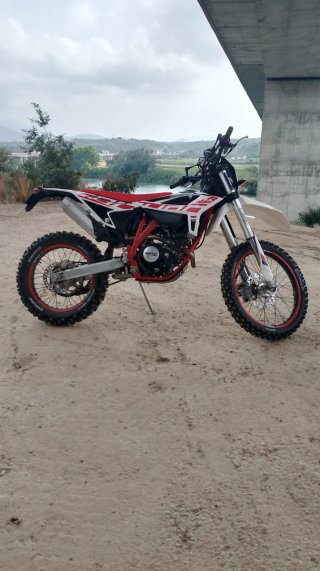 Beta RR 125 4T Moto Enduro