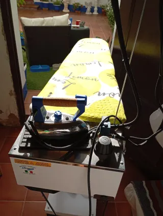 Centro de planchado Comel