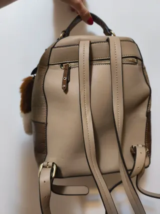 Mochila marrón efecto piel cocodrilo