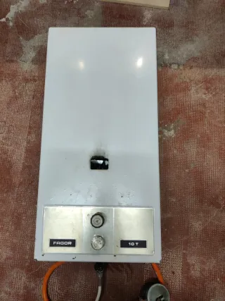 Termo Agua Caliente Fagor 10L