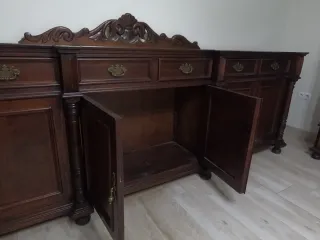 Aparador clásico madera nogal