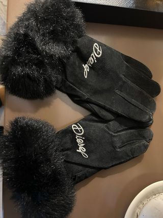 Guantes Diesel negros mujer con pelo