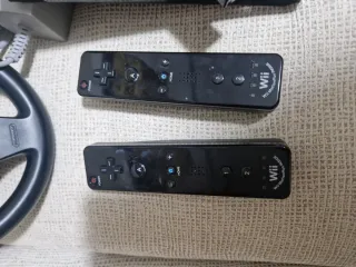 Consola Nintendo Wii Negra + Accesorios