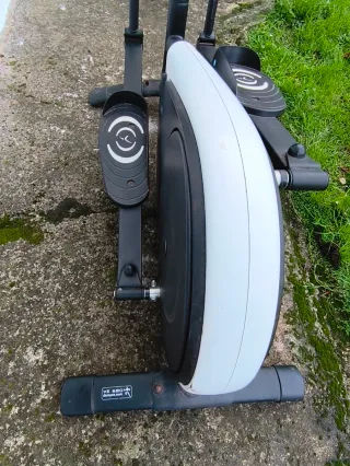 Bicicleta Elíptica negra y blanco