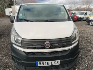 Renault Trafic 120 Caballos. Pegatina C