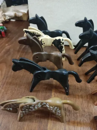 10 Caballos Playmobil 9.5 cm