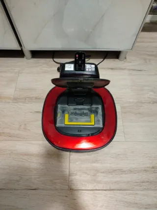 Aspirador Robot LG Hom-Bot Rojo