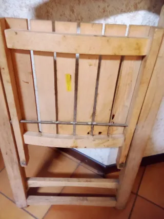 Silla de madera maciza plegable