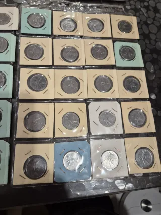 Collezione di 110 Monete Lire 200, 100, 50