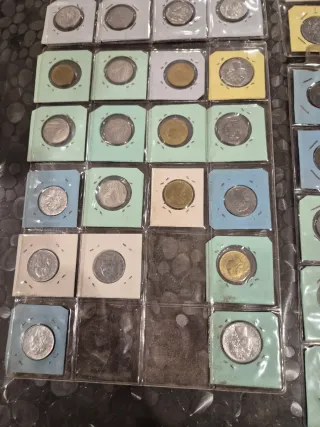 Collezione di 110 Monete Lire 200, 100, 50