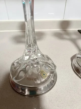 Pareja de Candelabros de cristal y plata