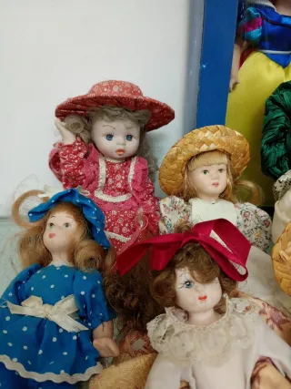 Set bambole ceramica da collezione