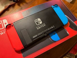 Nintendo Switch + 3 Juegos