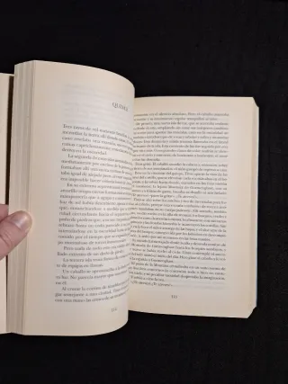 Mervyn Peake. Gormenghast