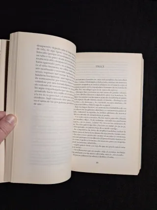 Mervyn Peake. Gormenghast