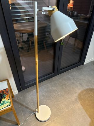 Lámpara de pie Meson du Monde