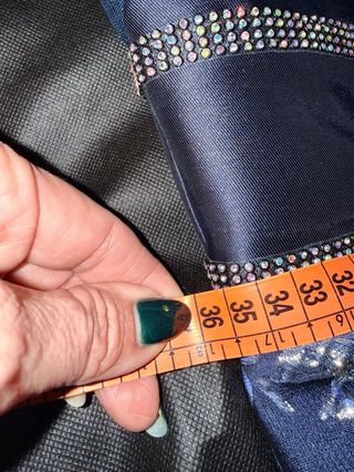 Vestido de fiesta azul y dorado