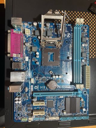 Pack PC LGA1155 (Intel i3+Placa+Gráfica+Cooler)