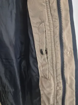 Chaqueta acolchada hombre beige