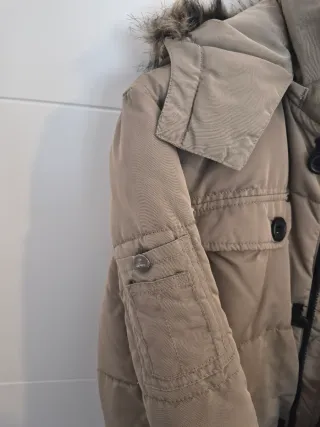 Chaqueta acolchada hombre beige