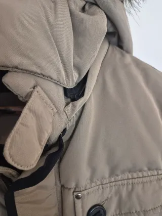 Chaqueta acolchada hombre beige