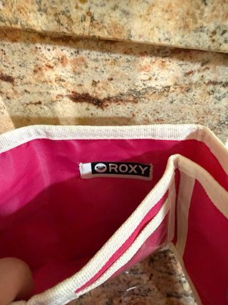 Cartera Roxy