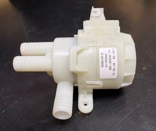 Bomba de Drenaje/Desviador de Flujo Secadora.