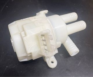 Bomba de Drenaje/Desviador de Flujo Secadora.