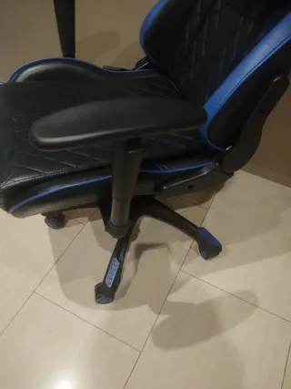 Silla Gaming Yoleo Negra y Azul