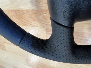 Volante Audi A2 A3 A4 A6 Negro Perforado