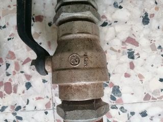 Llave de paso de 2 pulgadas