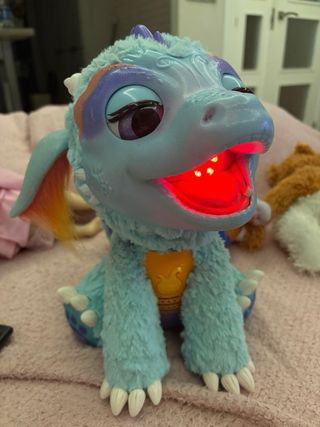 Juguete interactivo de dragón azul